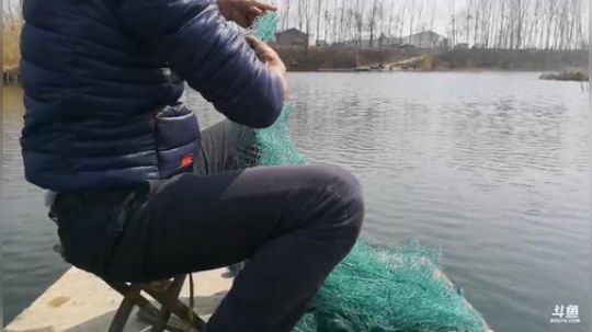 哆啦爱梦梦发布了一个斗鱼视频2019-03-17