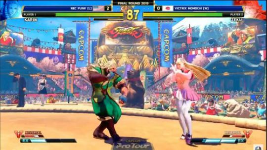 街霸5：FinalRound2019最终总决赛Momochi