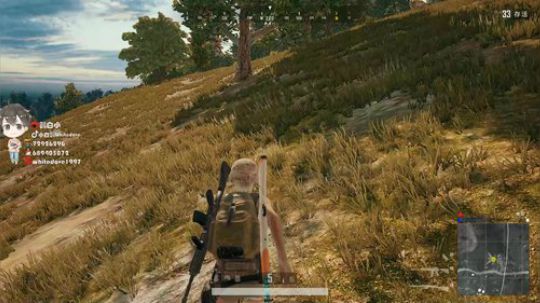 我在斗鱼看小白鸽whitedove直播吃鸡游戏