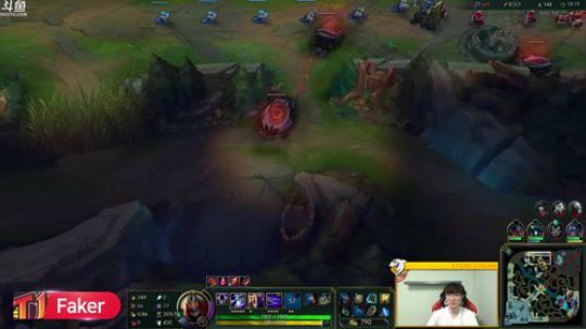 我在斗鱼看T1直播faker直播英雄联盟