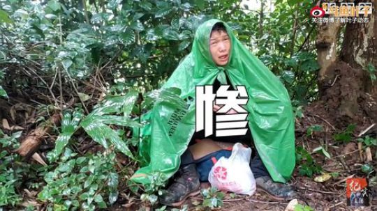 在准备《变形记》，晚点开播！ 2019-03-20 22点场