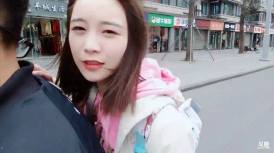 肖淑洁生命中的光和盐发布了一个斗鱼视频2019-03-23