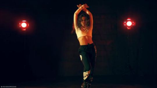 【Jojo Gomez】腹肌女神Jade客串霸气律动编舞