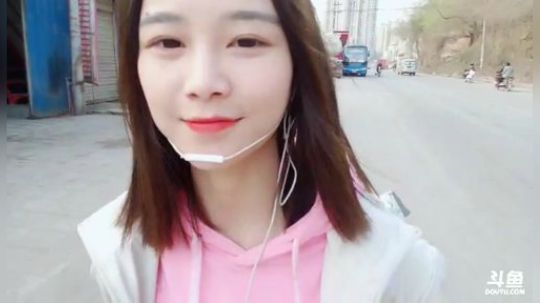 肖淑洁生命中的光和盐发布了一个斗鱼视频2019-03-24