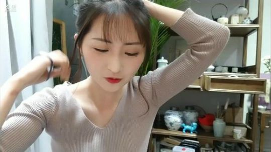 惜雨天天发布了一个斗鱼视频2019-03-24