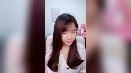 登月团丶离去发布了一个斗鱼视频2019-03-24