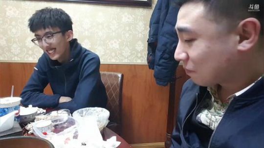 嘻嘻哈哈嘿嘿