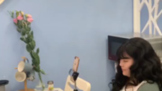 白鲨猫小咪发布了一个斗鱼视频2019-03-25