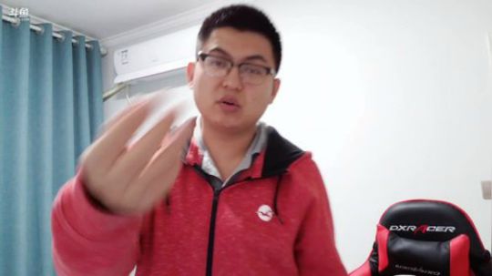 我在斗鱼看火力堂主直播户外