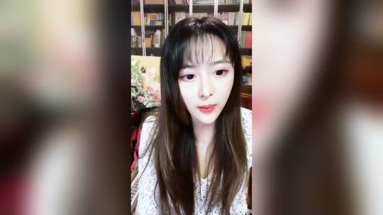 花街灯如昼zz发布了一个斗鱼视频2019-03-26