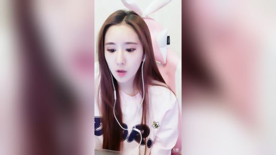 巨人13725发布了一个斗鱼视频2019-03-26