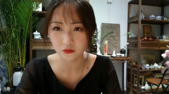惜雨天天发布了一个斗鱼视频2019-03-26