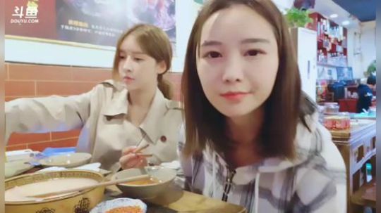 肖淑洁生命中的光和盐发布了一个斗鱼视频2019-03-25