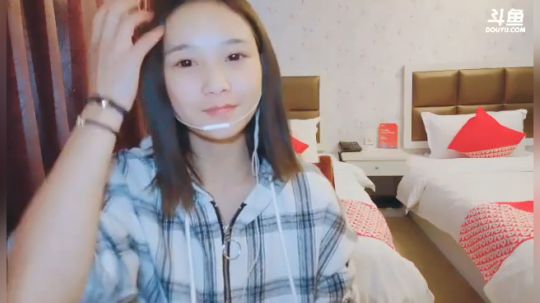 肖淑洁生命中的光和盐发布了一个斗鱼视频2019-03-26