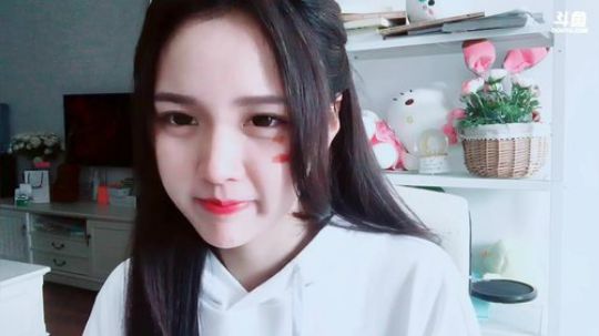 巨人13725发布了一个斗鱼视频2019-03-27