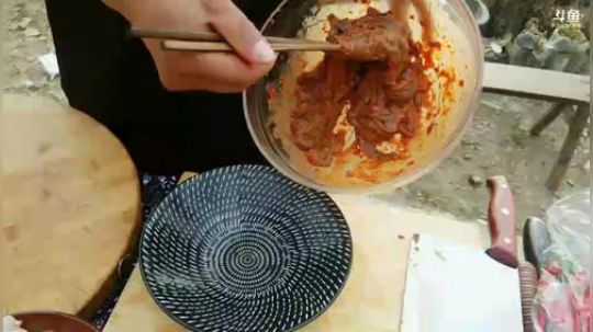 和姑姑上山做饭(≧ω≦)/ 2019-03-20 17点场