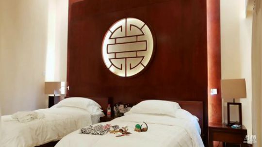 我在斗鱼看火力堂主直播户外