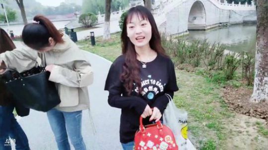 丿Good丶发布了一个斗鱼视频2019-03-30