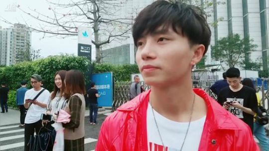 Smlia丶卡布奇诺发布了一个斗鱼视频2019-03-31