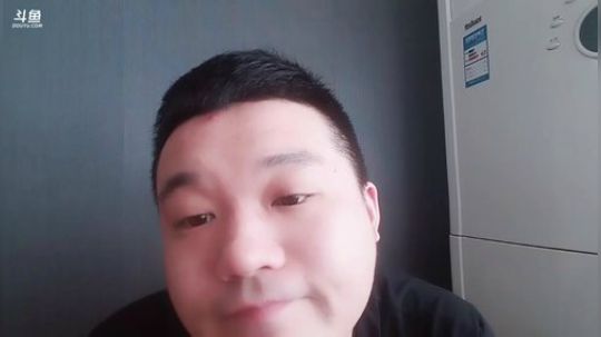 闹闹可遇不可求发布了一个斗鱼视频2019-04-01