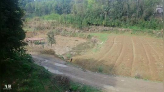 每天记得清空背包哦。 2019-04-01 09点场