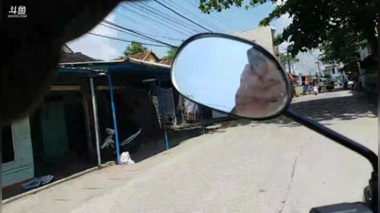 HHHISHHH发布了一个斗鱼视频2019-04-02