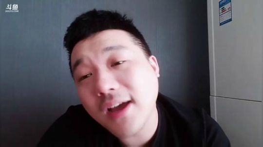 闹闹可遇不可求发布了一个斗鱼视频2019-04-05