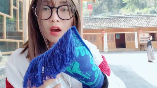 肖淑洁生命中的光和盐发布了一个斗鱼视频2019-04-05
