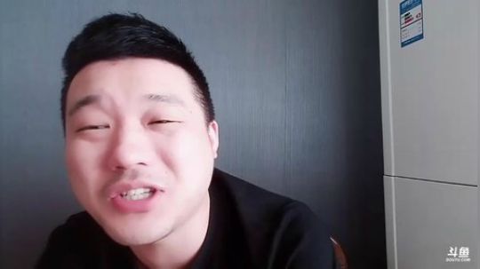 闹闹可遇不可求发布了一个斗鱼视频2019-04-05