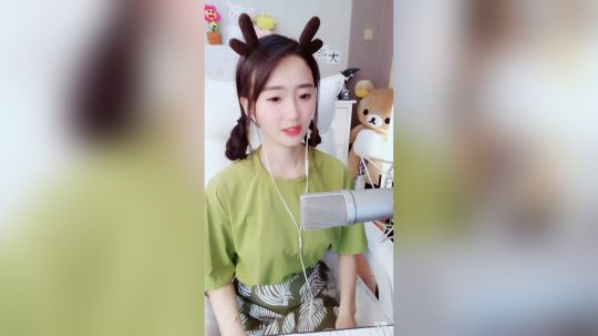 登月团丶离去发布了一个斗鱼视频2019-04-06