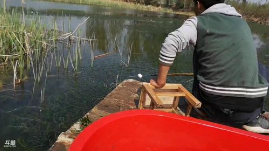 哆啦爱梦梦发布了一个斗鱼视频2019-04-06