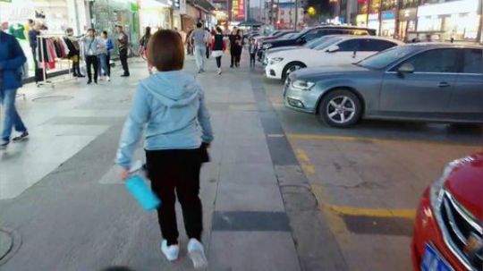 二胎预产中，不定开播 2019-04-06 19点场