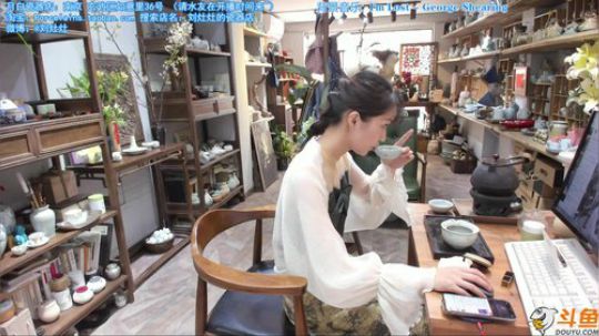 惜雨天天发布了一个斗鱼视频2019-04-07