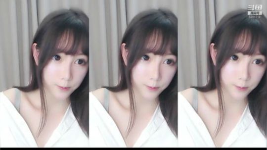 我在斗鱼看珂珂宝丶直播颜值横屏