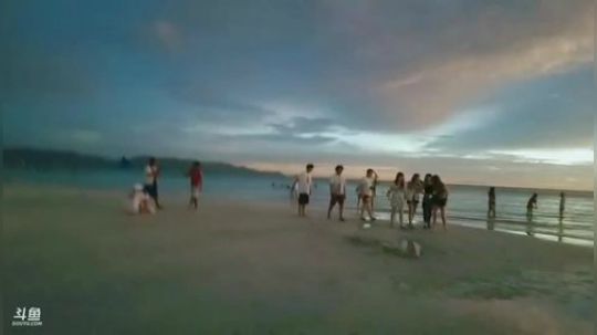 陈小明SF发布了一个斗鱼视频2019-04-10