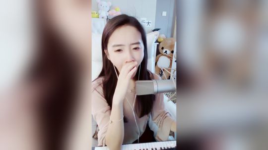 登月团丶离去发布了一个斗鱼视频2019-04-11