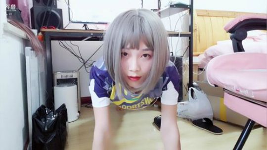 肖淑洁生命中的光和盐发布了一个斗鱼视频2019-04-11