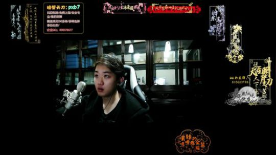 红墙白雪，要你喜欢。 2019-04-11 23点场