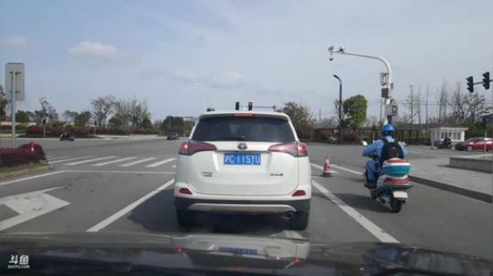 K一DASH发布了一个斗鱼视频2019-04-13