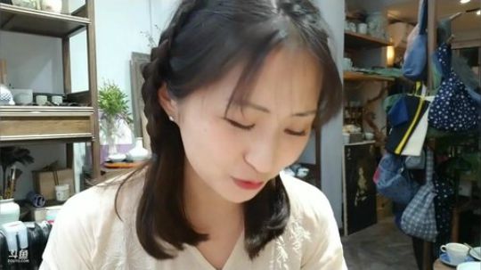惜雨天天发布了一个斗鱼视频2019-04-12