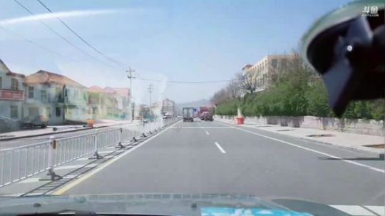 西北老狼哥哥发布了一个斗鱼视频2019-04-14