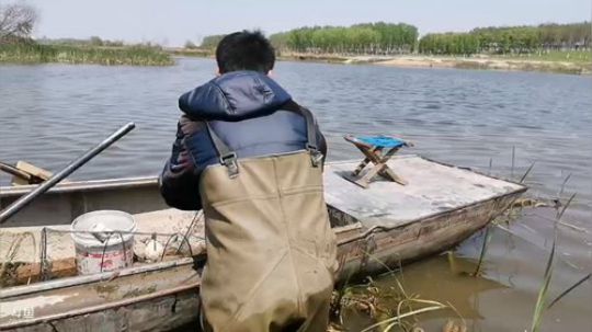 哆啦爱梦梦发布了一个斗鱼视频2019-04-14