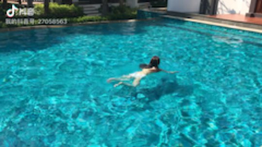 小甜甜fairy发布了一个斗鱼视频2019-04-14