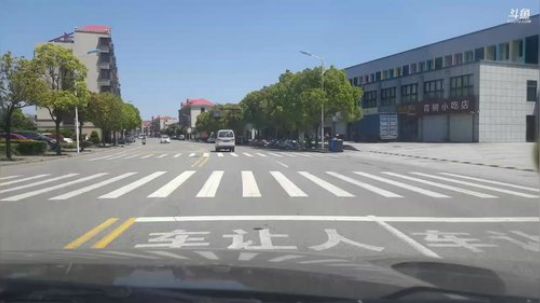 哆啦爱梦梦发布了一个斗鱼视频2019-04-15