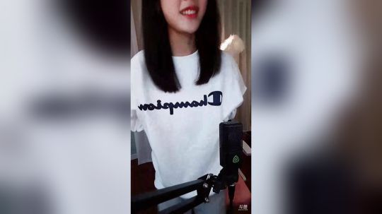 巨人13725发布了一个斗鱼视频2019-04-16