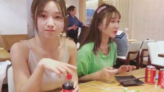 肖淑洁生命中的光和盐发布了一个斗鱼视频2019-04-17