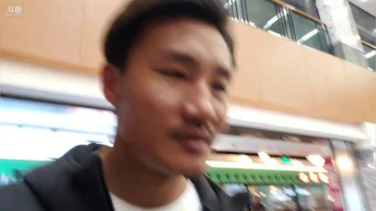 伤心hh发布了一个斗鱼视频2019-04-16