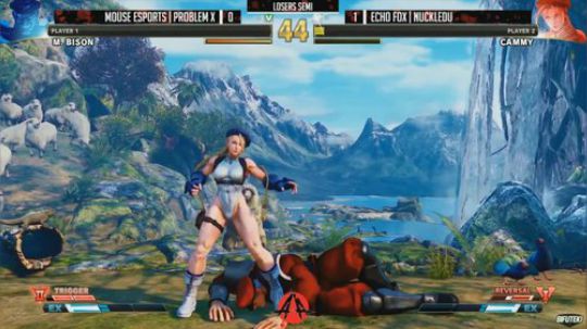 街霸5：警皇败者组对战NUCKLEDU，这场比赛悬念惊喜不断