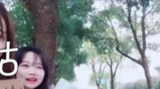 摆摊季之贴膜第一集