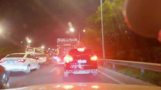 乐在平凡的生活中 2019-04-19 20点场